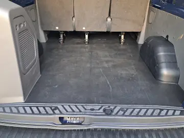 FORD TRANSIT KOMBI TREND L3H2 9 LOCURI FWD