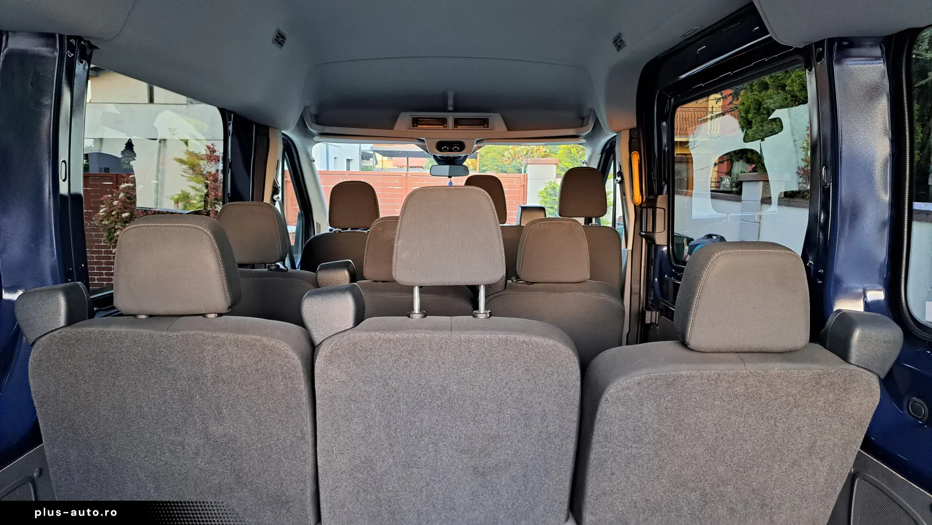 FORD TRANSIT KOMBI TREND L3H2 9 LOCURI FWD