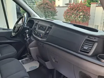 FORD TRANSIT KOMBI TREND L3H2 9 LOCURI FWD