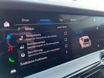 Panamera 4 S E-Hybrid · Sport Design ·