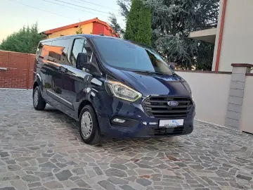 FORD CUSTOM KOMBI TREND L2H1 9 LOCURI FWD