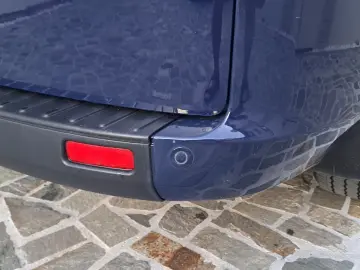 FORD CUSTOM KOMBI TREND L2H1 9 LOCURI FWD