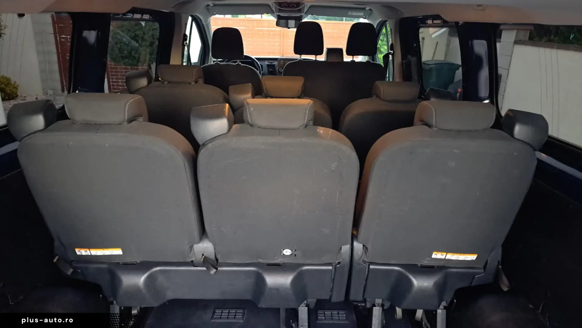 FORD CUSTOM KOMBI TREND L2H1 9 LOCURI FWD