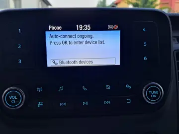 FORD CUSTOM KOMBI TREND L2H1 9 LOCURI FWD