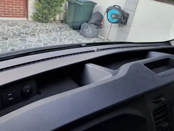 FORD CUSTOM KOMBI TREND L2H1 9 LOCURI FWD