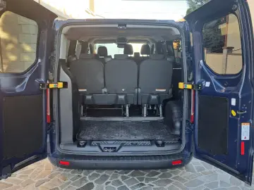 FORD CUSTOM KOMBI TREND L2H1 9 LOCURI FWD