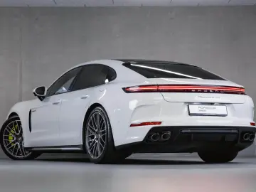 Panamera 4S E-Hybrid SportDesign Paket