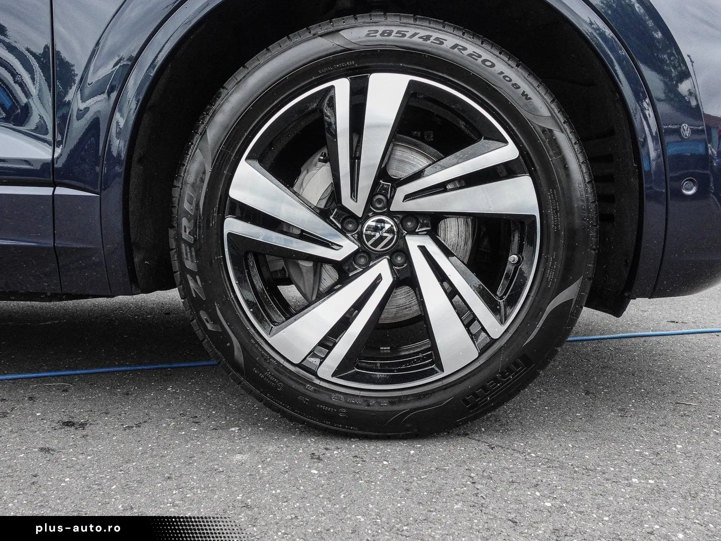 Volkswagen Touareg 3.0 TDI 4Motion DSG R Line