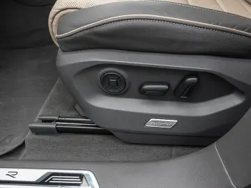 Volkswagen Touareg 3.0 TDI 4Motion DSG R Line