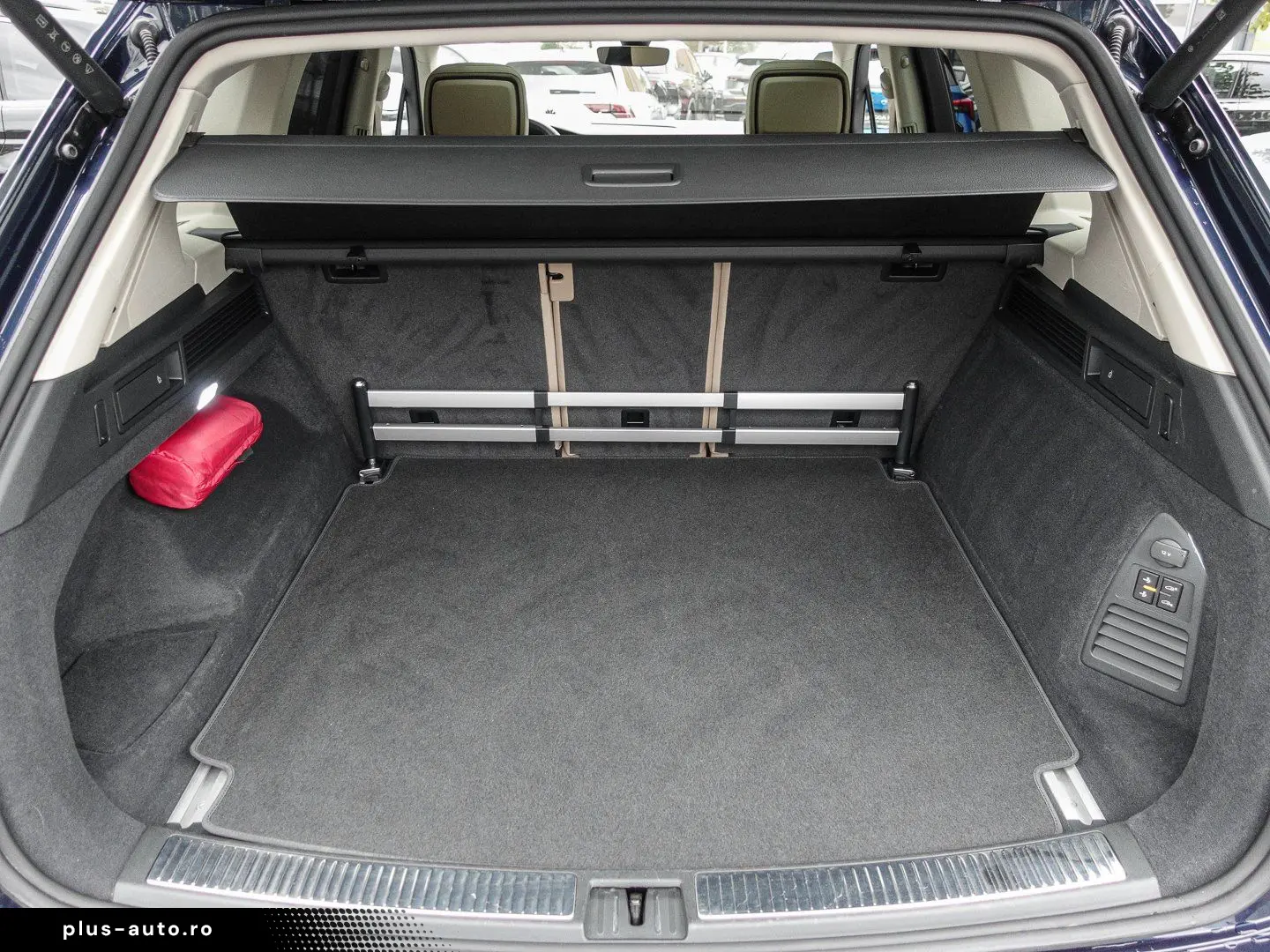 Volkswagen Touareg 3.0 TDI 4Motion DSG R Line