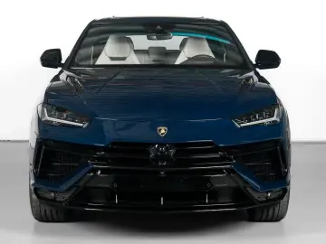 Lamborghini Urus S