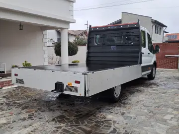 FORD TRANSIT D-CAB TREND L4 RWD