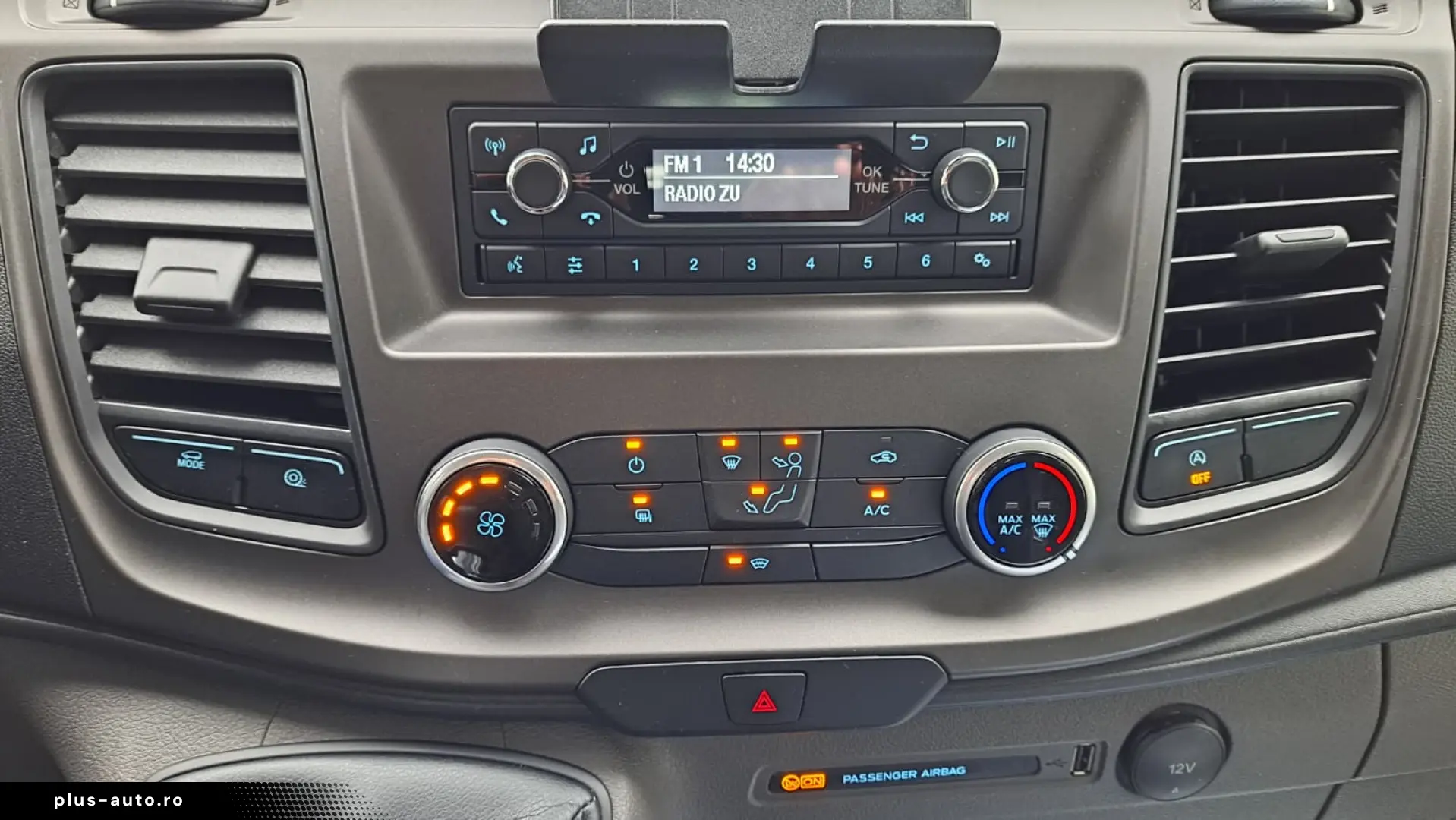 FORD TRANSIT D-CAB TREND L4 RWD