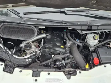 FORD TRANSIT D-CAB TREND L4 RWD