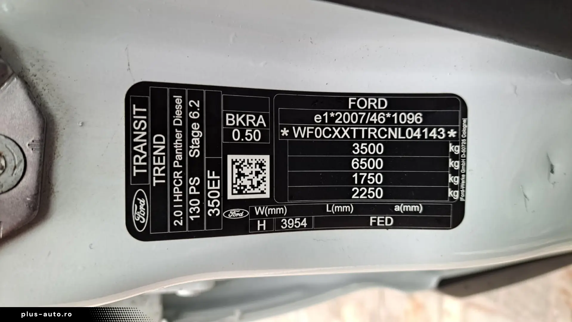 FORD TRANSIT D-CAB TREND L4 RWD