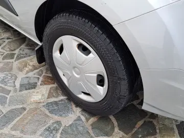 FORD CUSTOM VAN TREND L1H1 FWD