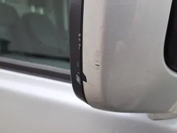 FORD CUSTOM VAN TREND L1H1 FWD