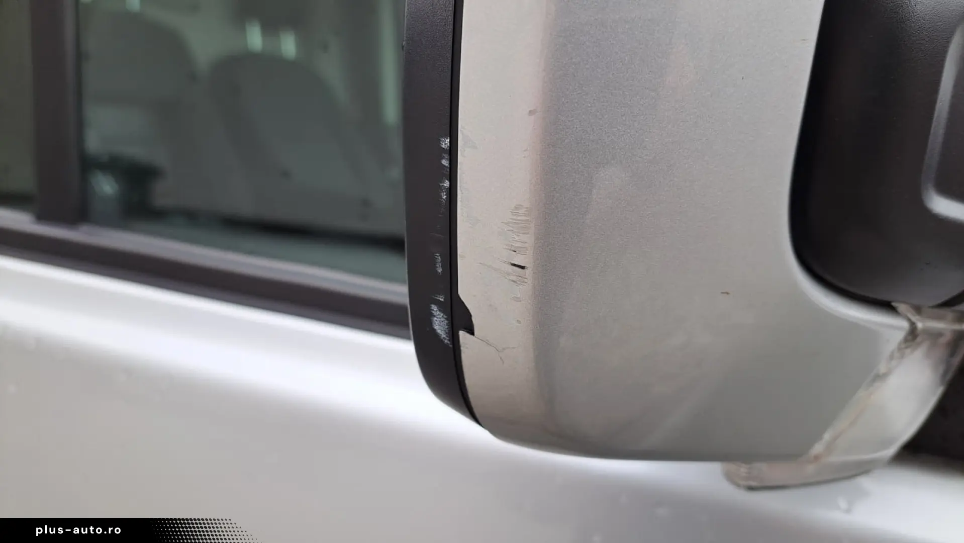 FORD CUSTOM VAN TREND L1H1 FWD