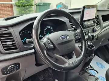 FORD CUSTOM VAN TREND L1H1 FWD