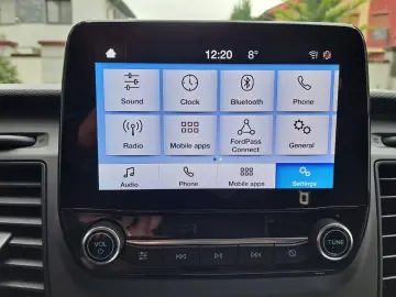 FORD CUSTOM VAN TREND L1H1 FWD