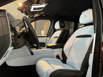 Rolls-Royce  Cullinan Black Badge