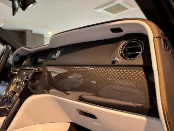 Rolls-Royce  Cullinan Black Badge