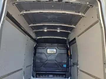 FORD TRANSIT VAN TREND L3H3 FWD