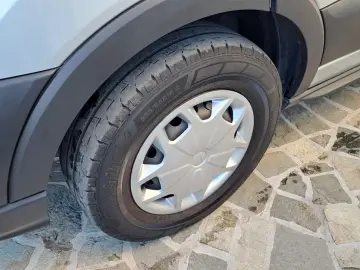 FORD TRANSIT VAN TREND L3H3 FWD