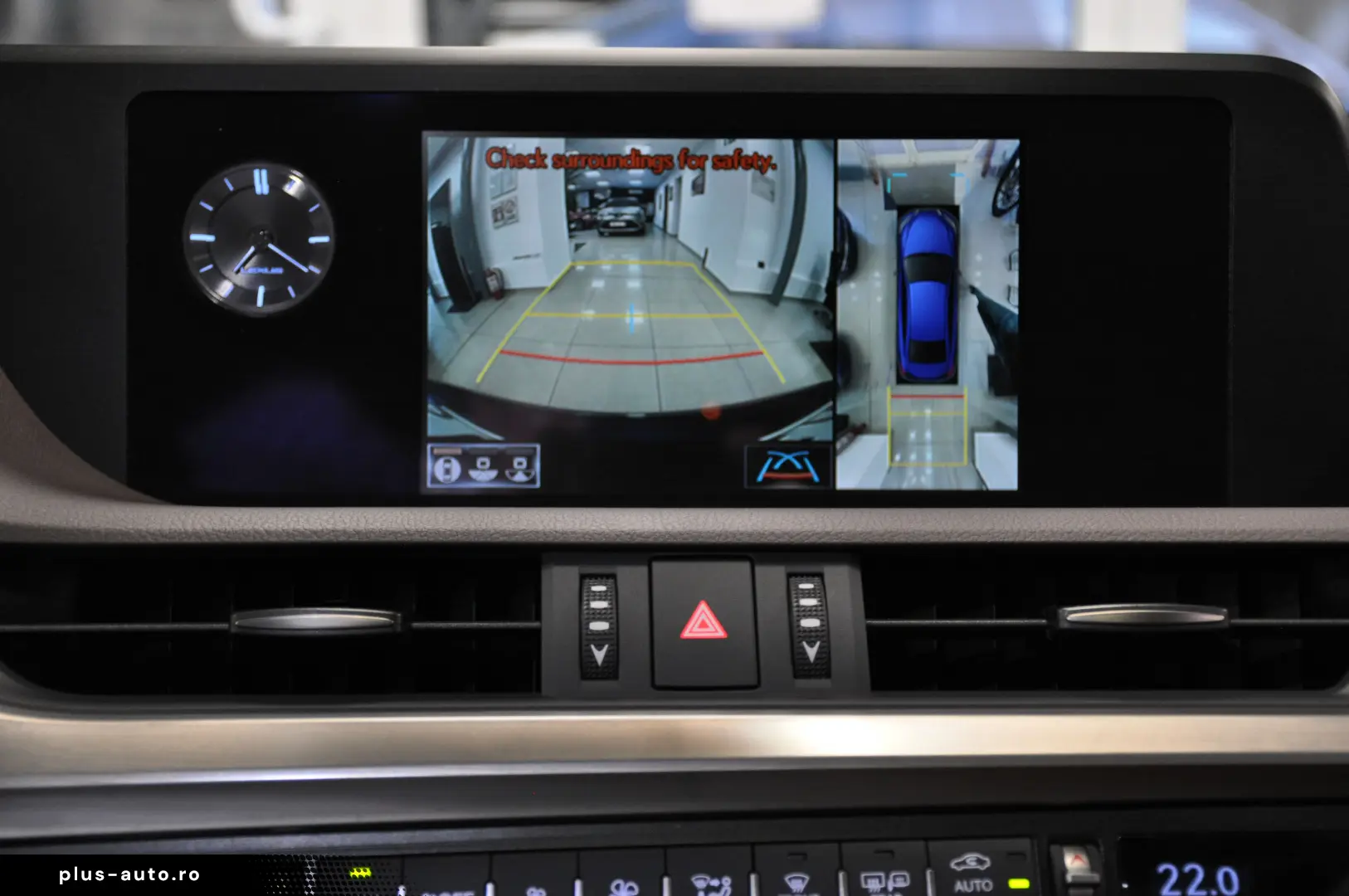 LUXUS ES 300h LUXURY