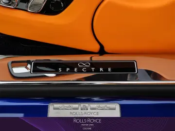 Rolls-Royce Spectre BLACK BADGE