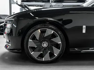 Rolls-Royce Spectre
