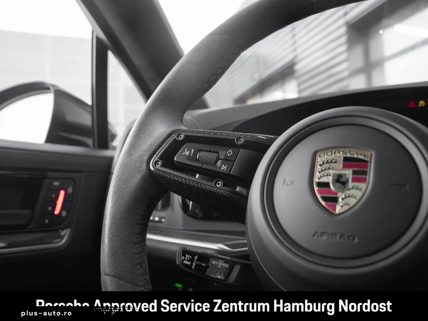 Cayenne Turbo E-Hybrid Coupe Burmester InnoDrive