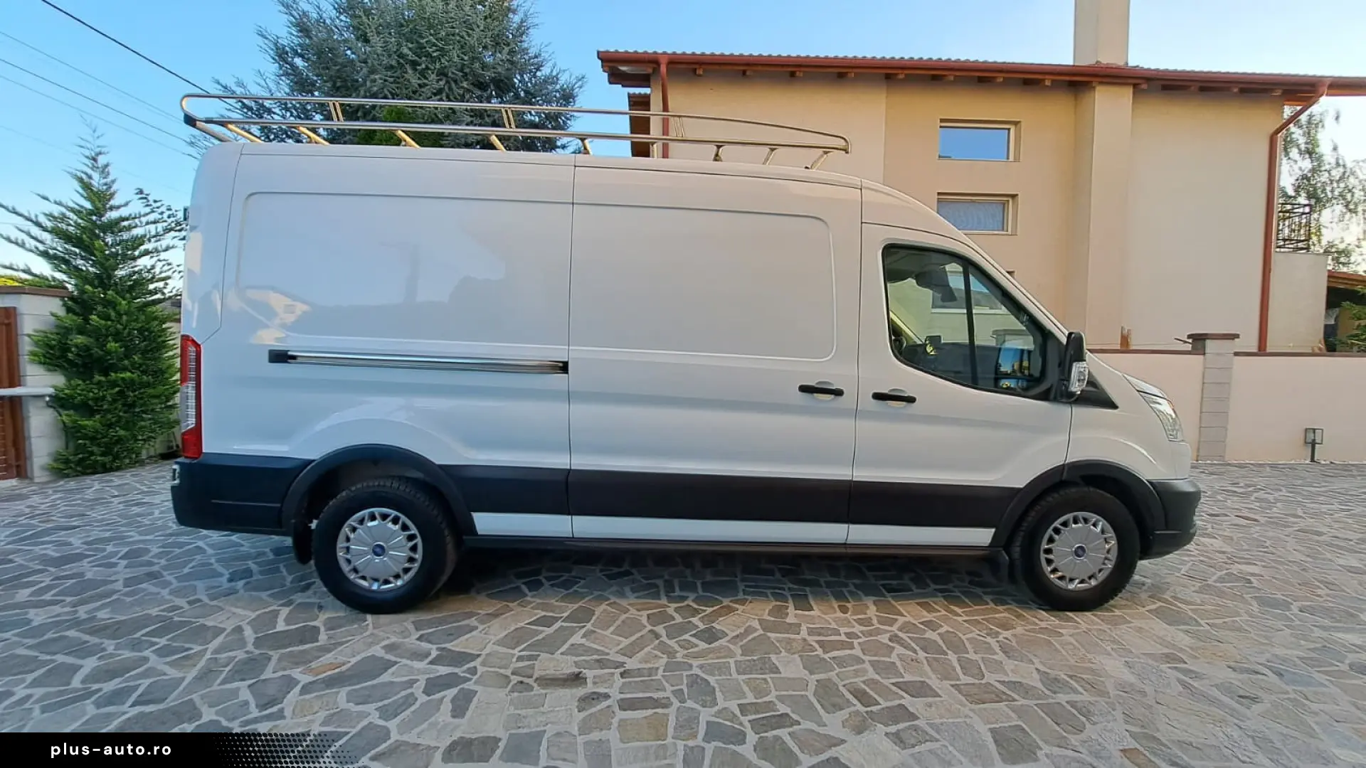 FORD TRANSIT VAN TREND L3H2 FWD