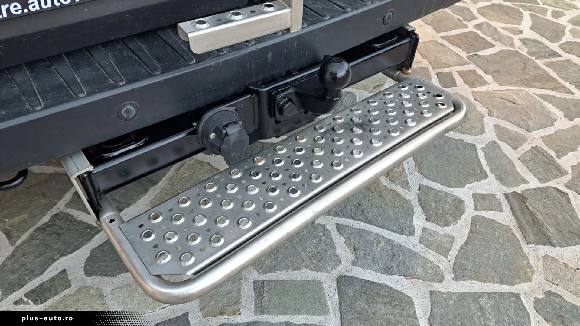 FORD TRANSIT VAN TREND L3H2 FWD