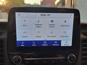 FORD TRANSIT VAN TREND L3H2 FWD