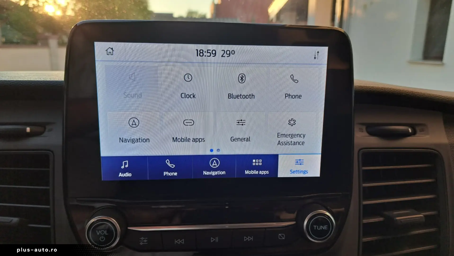 FORD TRANSIT VAN TREND L3H2 FWD