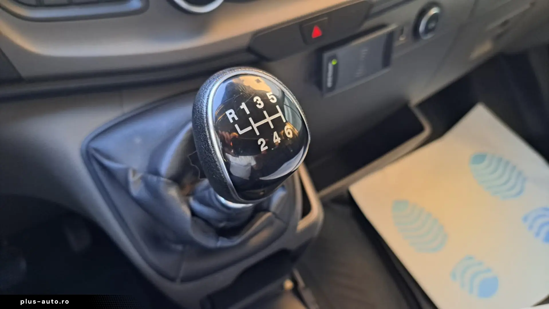 FORD TRANSIT VAN TREND L3H2 FWD