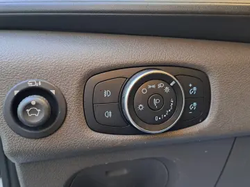 FORD TRANSIT VAN TREND L3H2 FWD