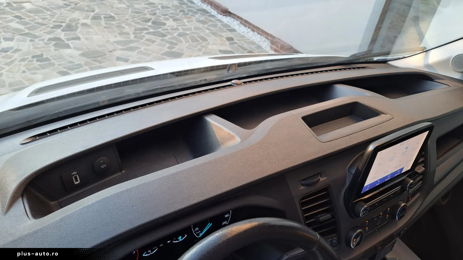 FORD TRANSIT VAN TREND L3H2 FWD