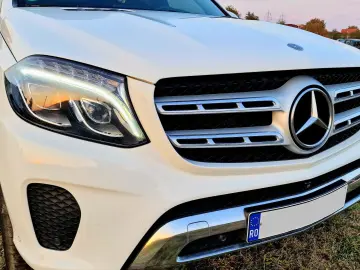 Mercedes-Benz GLS 400