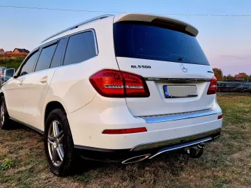 Mercedes-Benz GLS 400