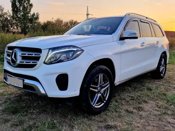 Mercedes-Benz GLS 400