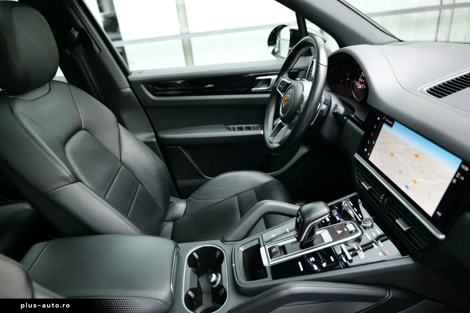 Cayenne PANORAMA KAMERA DAB MEMORY 21 ZOLL 1HD