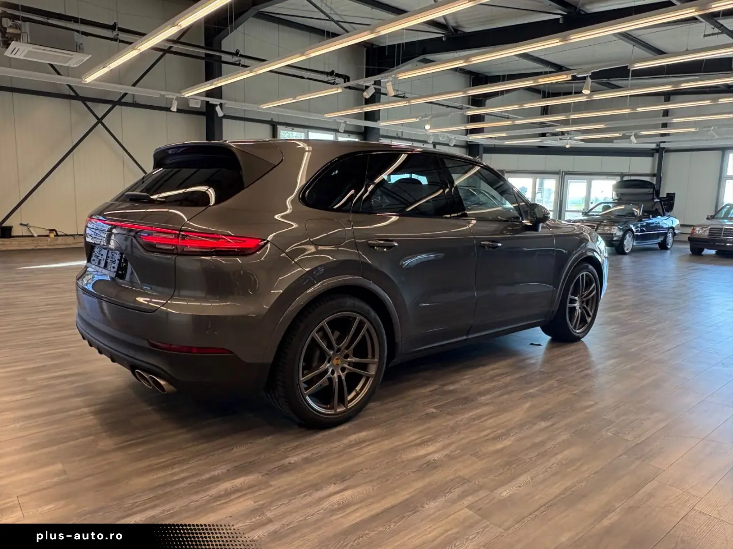 Cayenne S Luftfahr Pano Matr AHK HUD Bose Chrono