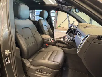 Cayenne S Luftfahr Pano Matr AHK HUD Bose Chrono