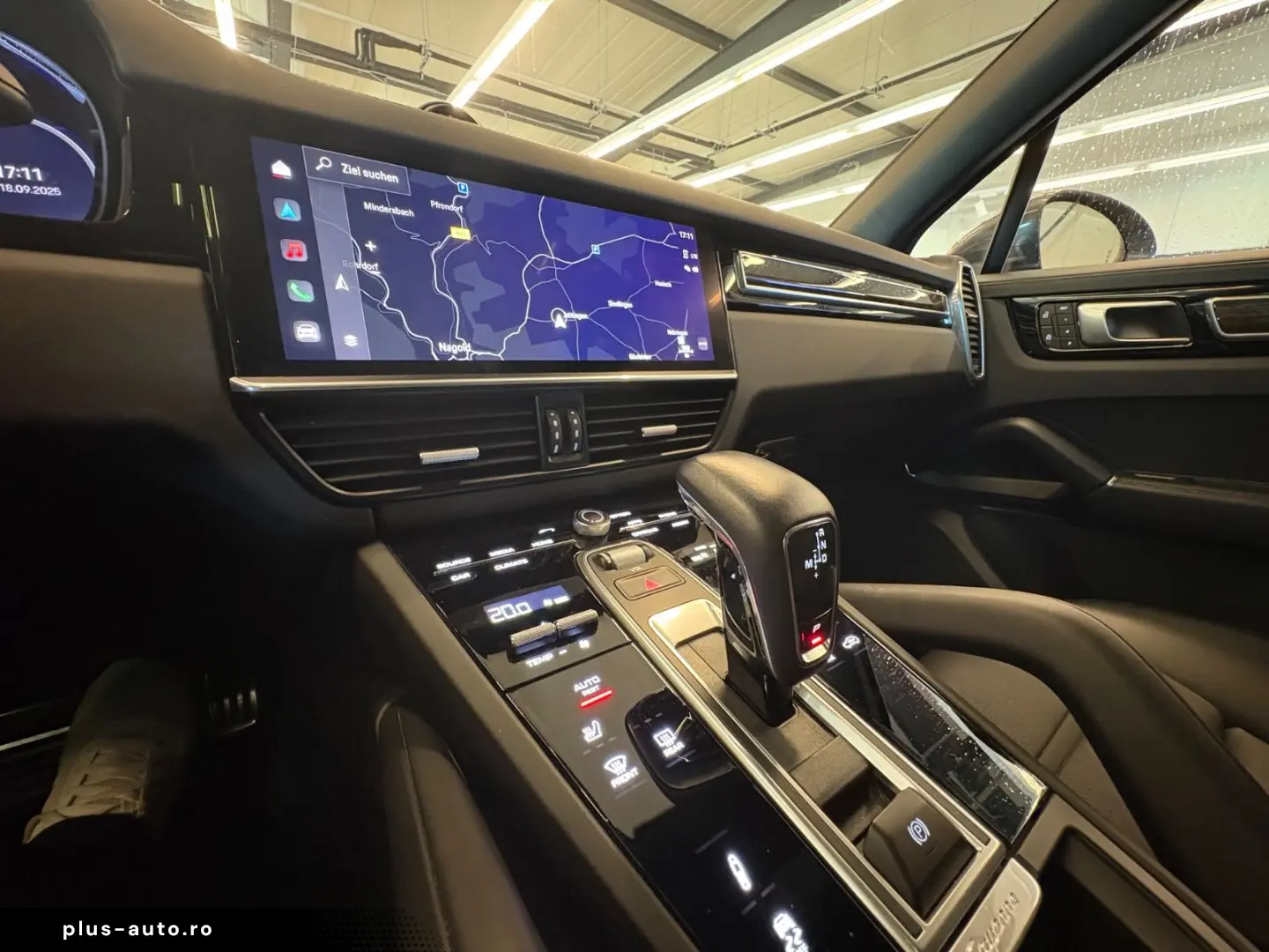 Cayenne S Luftfahr Pano Matr AHK HUD Bose Chrono