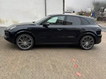 Cayenne   Platinum Edition   PORSCHE APPROVED