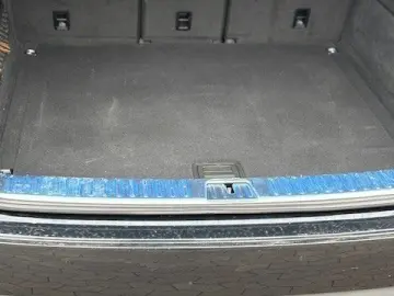 Cayenne   Platinum Edition   PORSCHE APPROVED