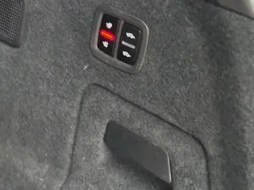 Cayenne   Platinum Edition   PORSCHE APPROVED