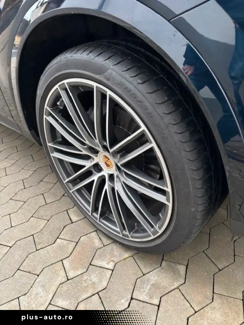 Cayenne   Platinum Edition   PORSCHE APPROVED